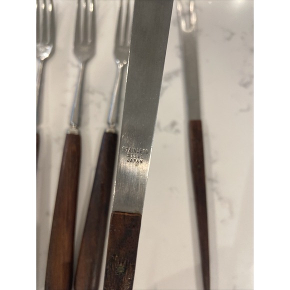 Lot Of 9 Vintage MCM Fondue Forks 3 Tine Teak Wood +(3) 2 Tine Stainless Japan - Picture 13 of 15